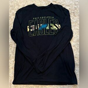 NFL Philadelphia Eagles Black and Green Long Sleeve Tee